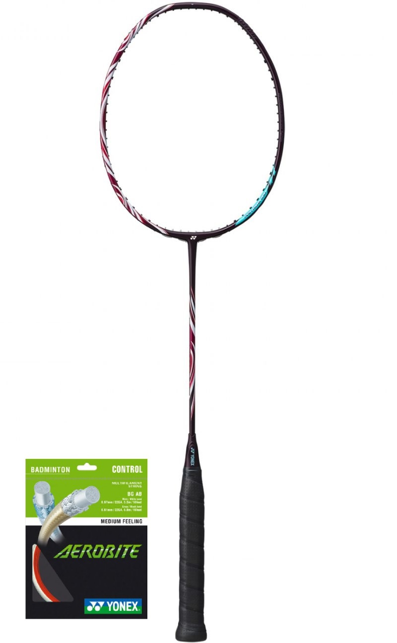 Reket za badminton Yonex Astrox 100 ZZ kurenai žica Tennis Zone