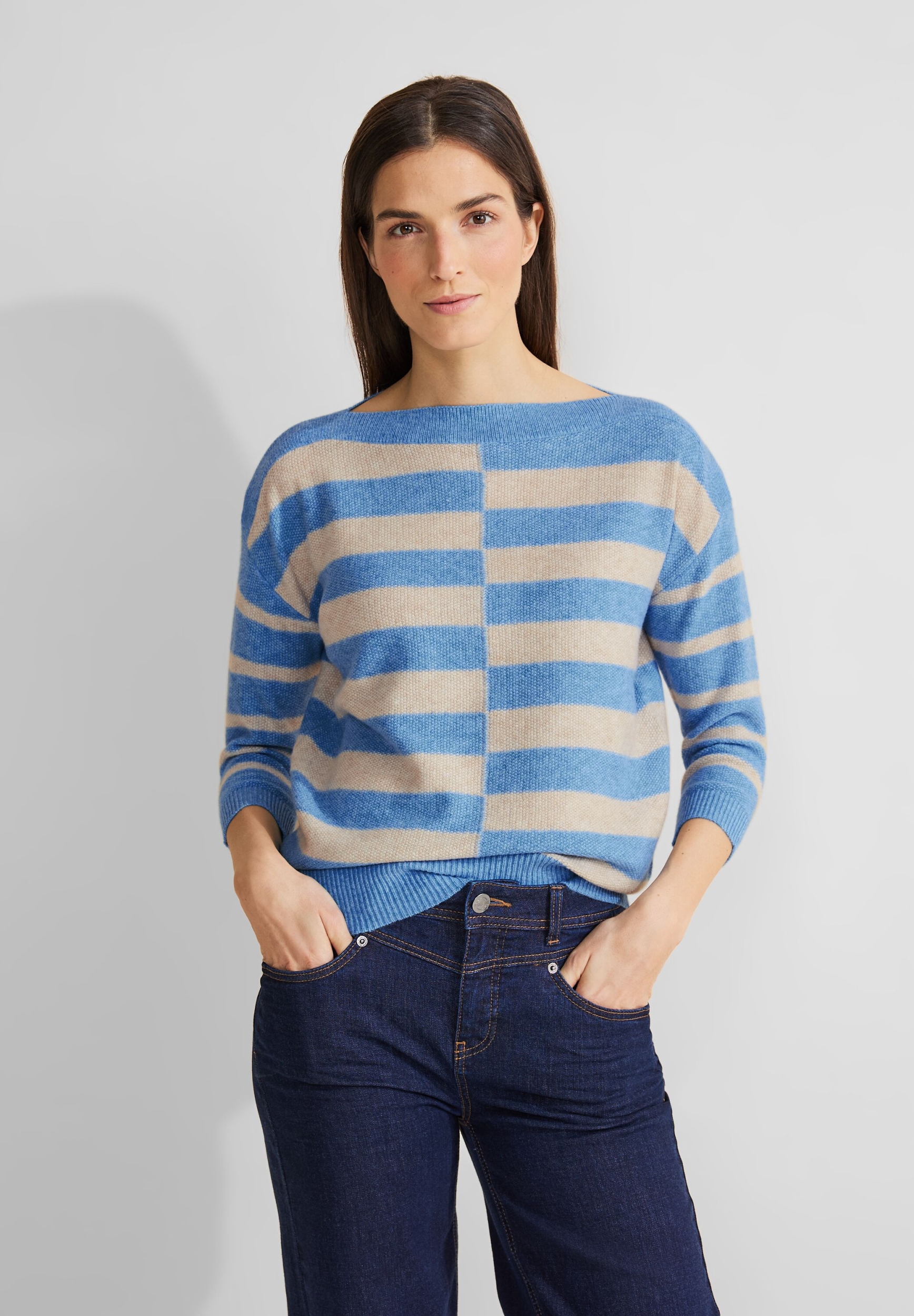 LTD QR striped u-boat sweater