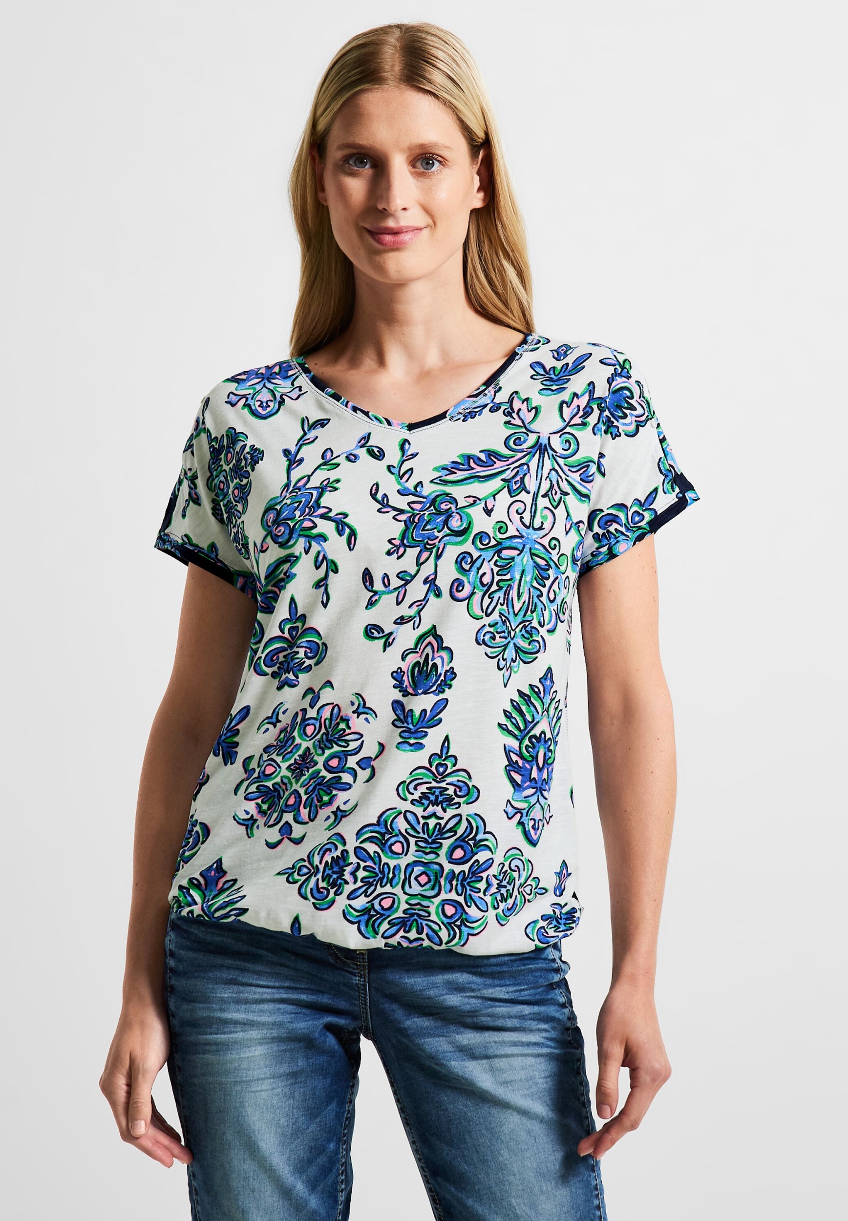 with Ornament S AOP TOS B320151-33474-S T-shirt vanilla | | white |