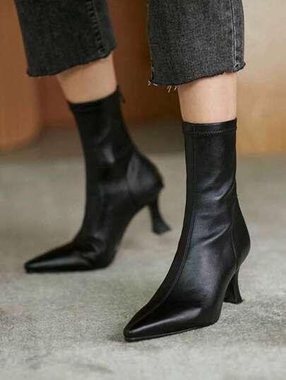 SHEIN CZARNE BOTKI OBCAS W01__40,5