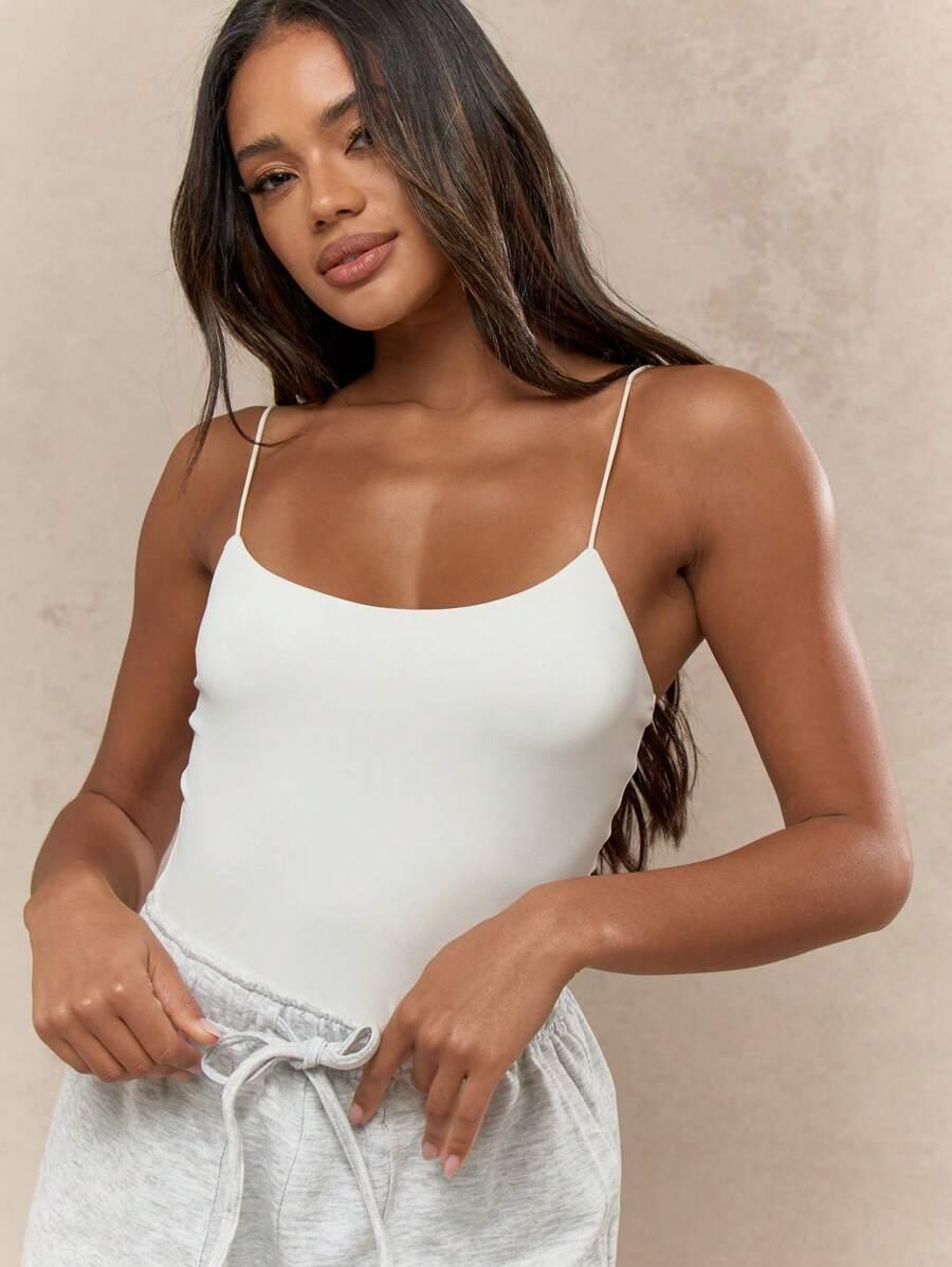 MISSGUIDED BIAŁY GŁADKI TOP NA RAMIĄCZKACH S06__S