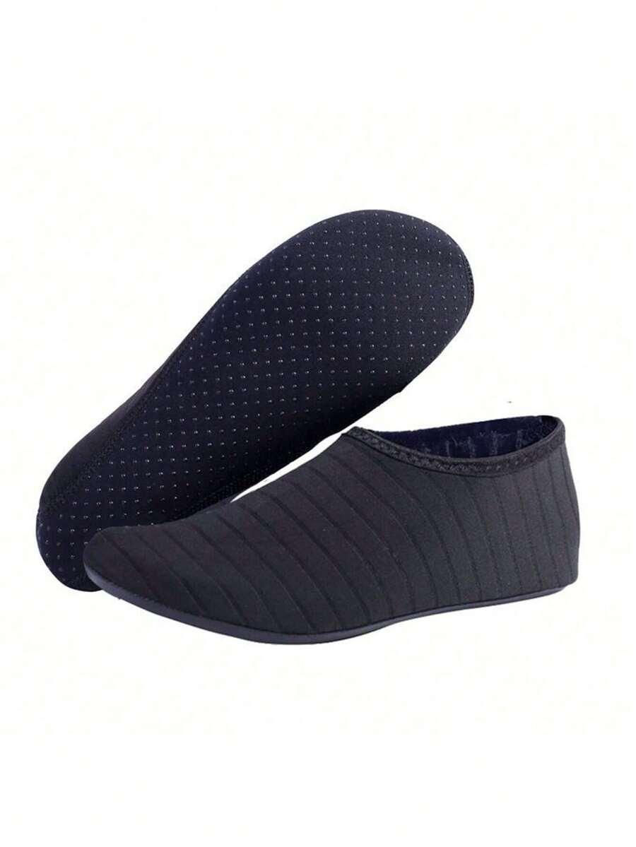 SHEIN CZARNE BUTY DO PŁYWANIA S06__40/41