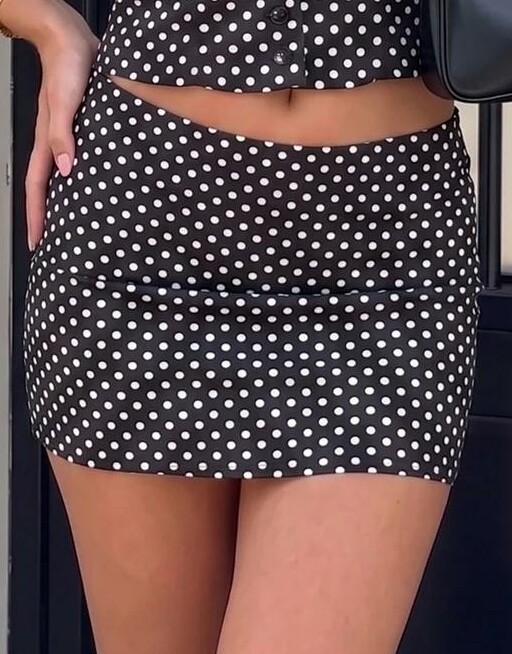 SHEIN SPÓDNICA MINI WZÓR GROCHY S06__M