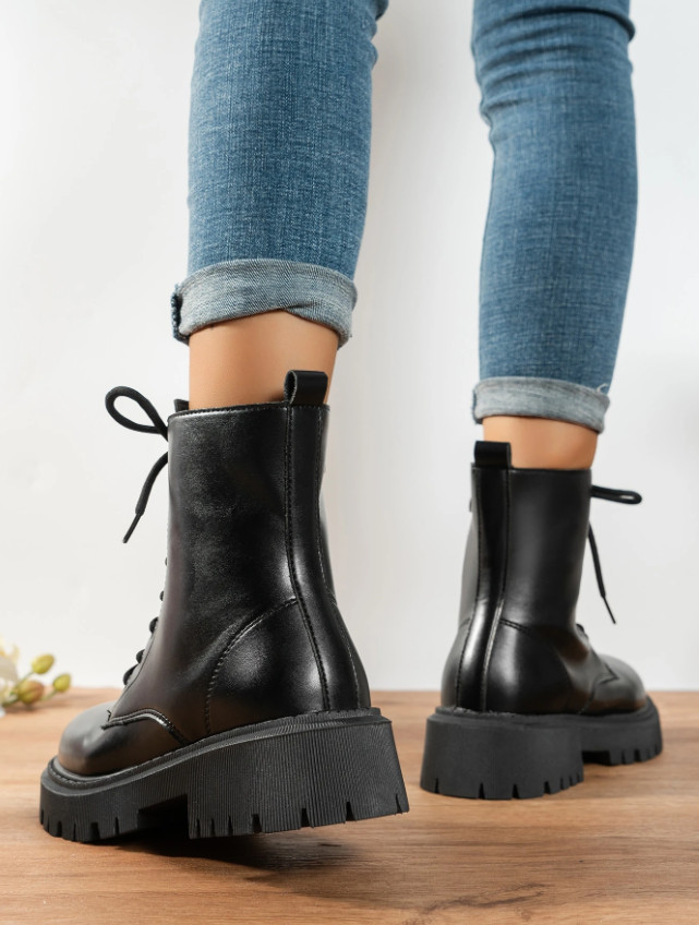 SHEIN CZARNE BOTKI IMITACJA SKÓRY W01__40,5