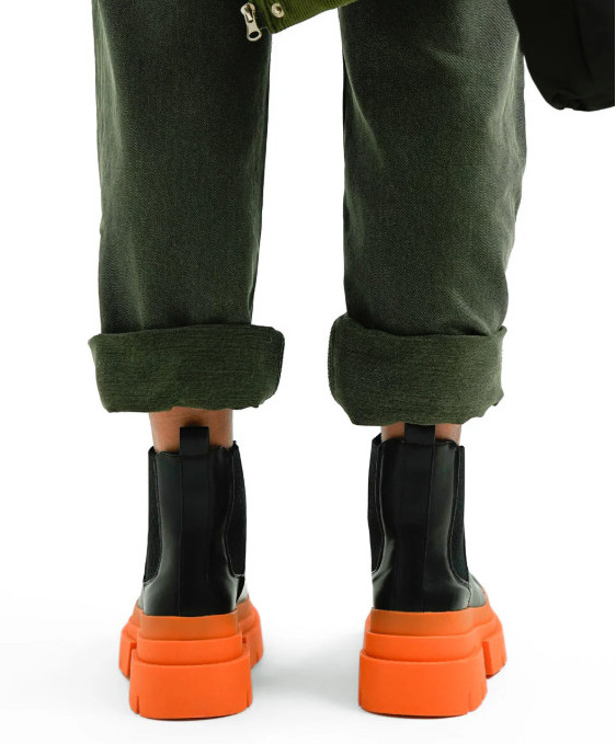 TOPSHOP CZARNE WSUWANE BOTKI W01__38