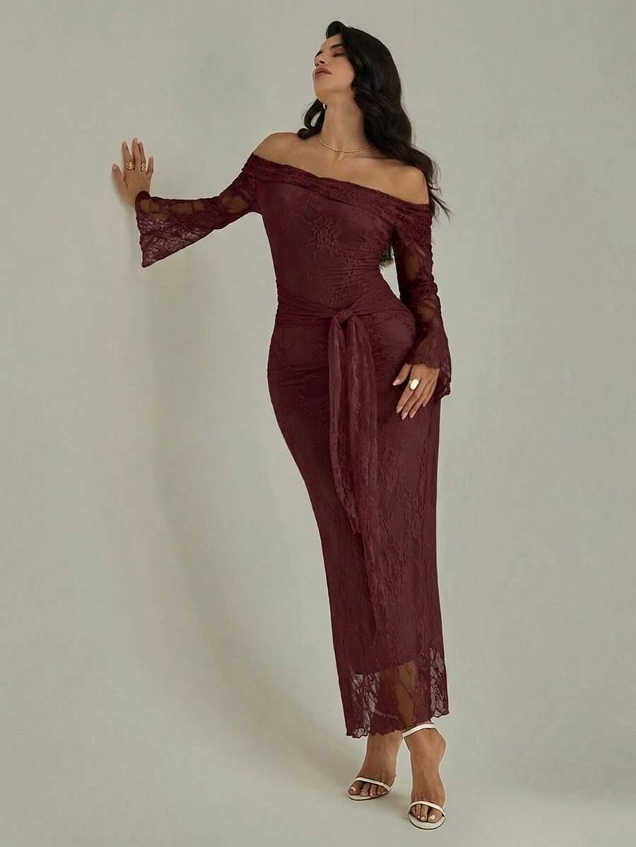 MODELYN SUKIENKA Z ODKRYTYMI RAMIONAMI S06__L
