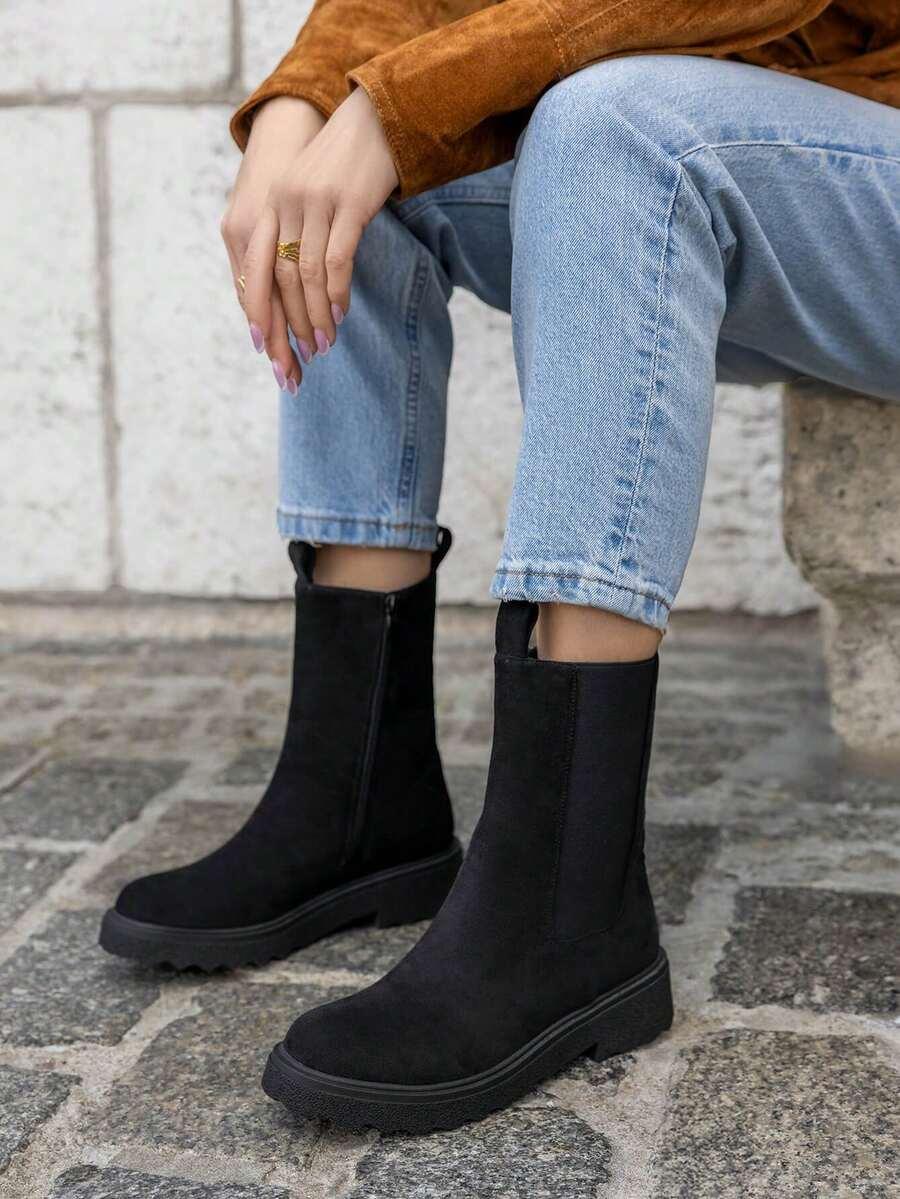 SHEIN CZARNE WSUWANE BOTKI W01__40