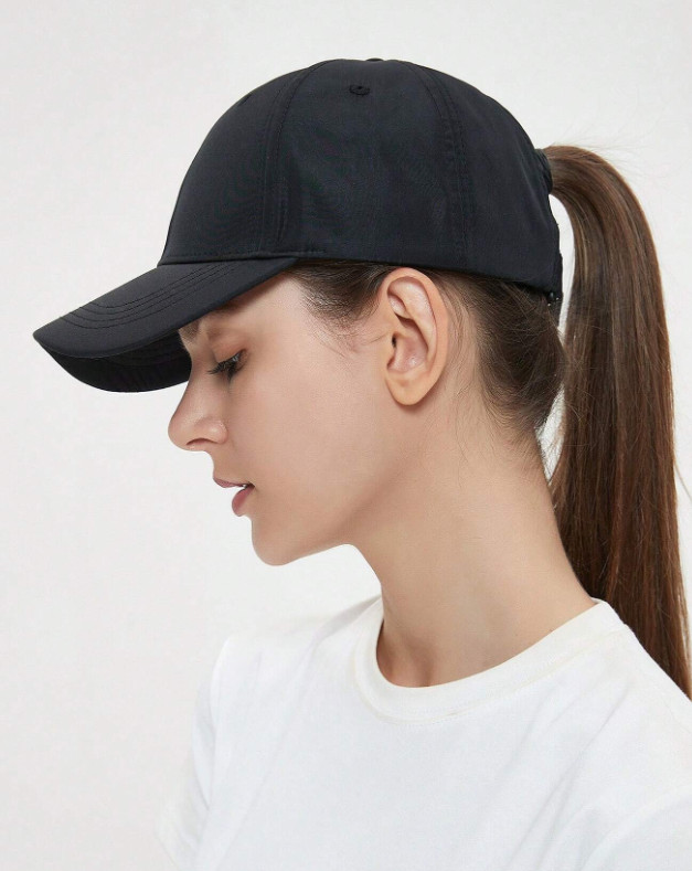 SHEIN CZARNA CZAPKA Z DASZKIEM S07__56/58