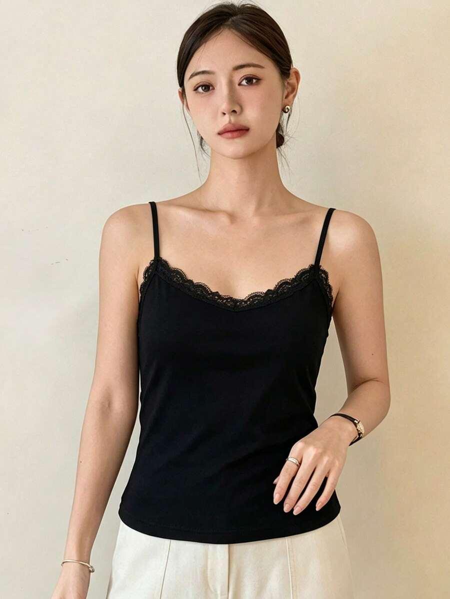 DAZY CZARNY TOP KORONKA S09__L