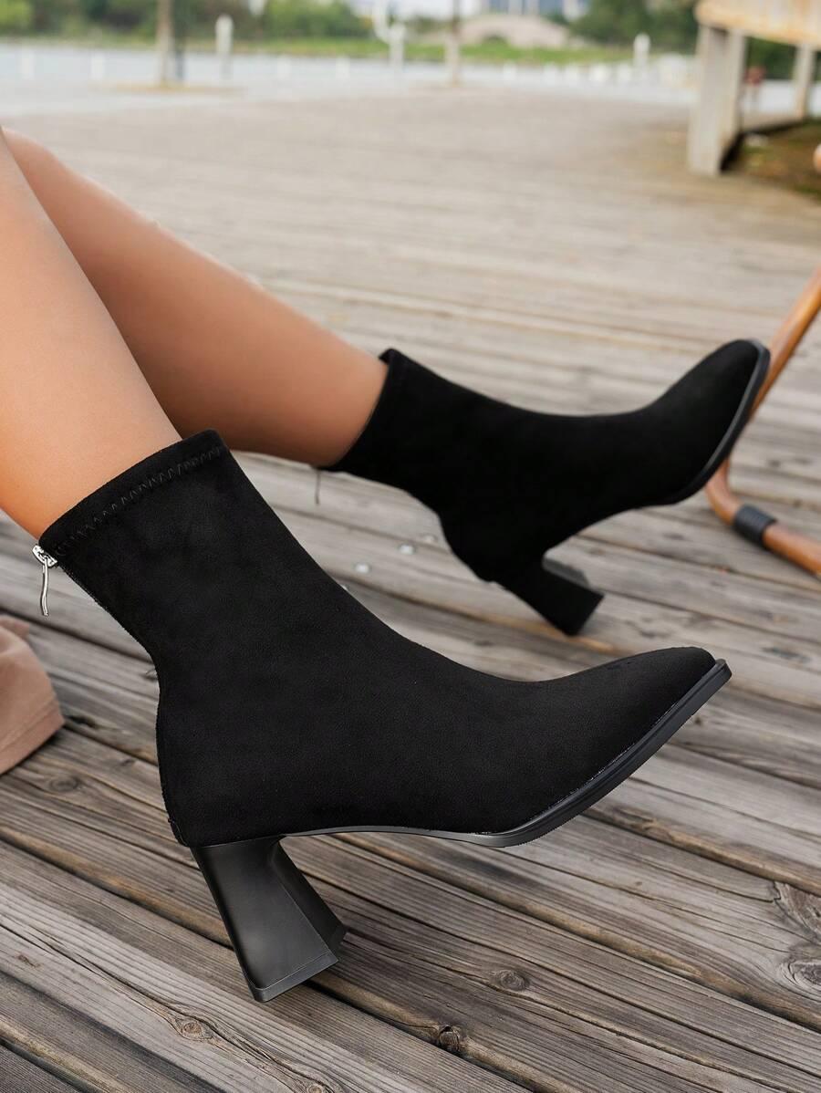SHEIN KLASYCZNE CZARNE BOTKI ZAMEK W01__40,5