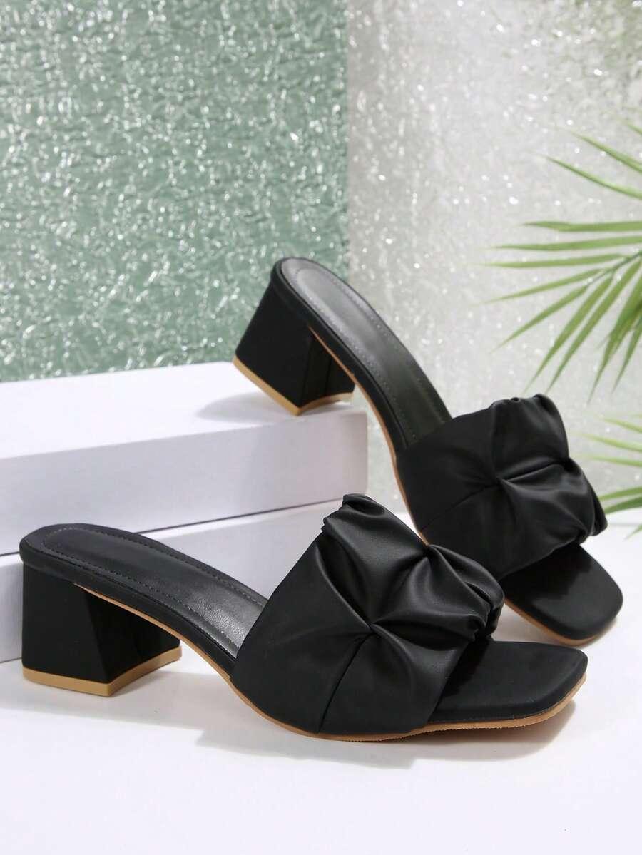 SHEIN CZARNE KLAPKI OBCAS S06__40