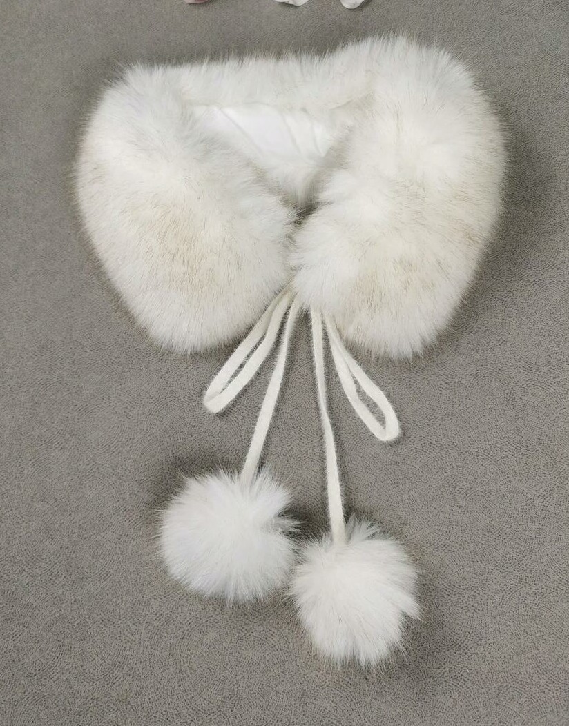 SHEIN KOŁNIERZYK SZTUCZNE FUTRO POMPONY W01__OS