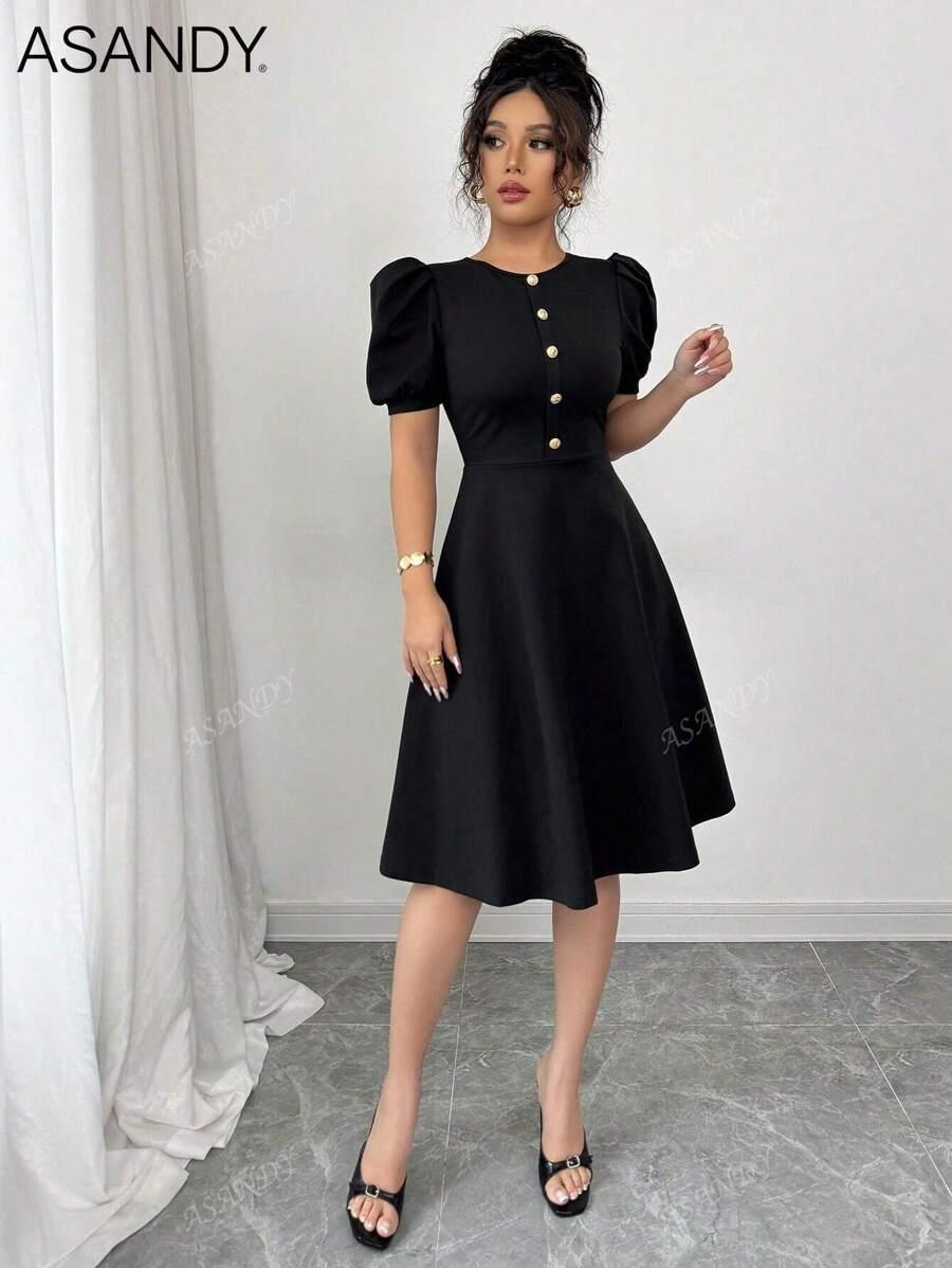 SHEIN CZARNA ROZKLOSZOWANA SUKIENKA S06__M