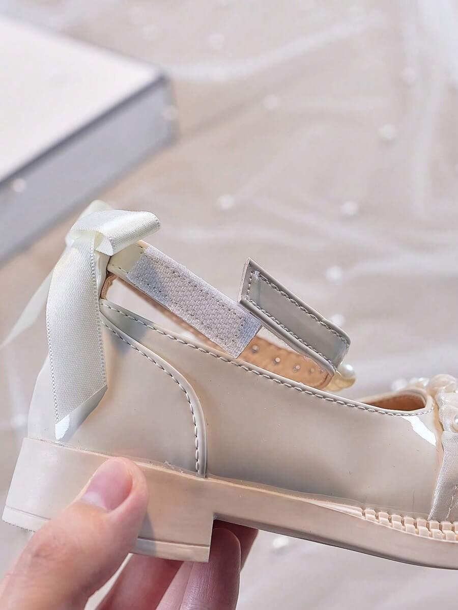 SHEIN BIAŁE PÓŁBUTY ZDOBIENIE S06__35
