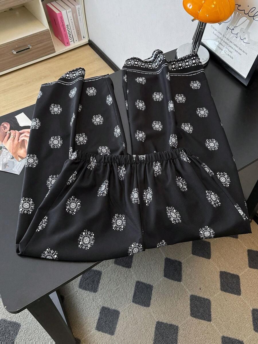 SHEIN CZARNE SPODNIE Z NADRUKIEM WIĄZANIE CASUAL PK01__48