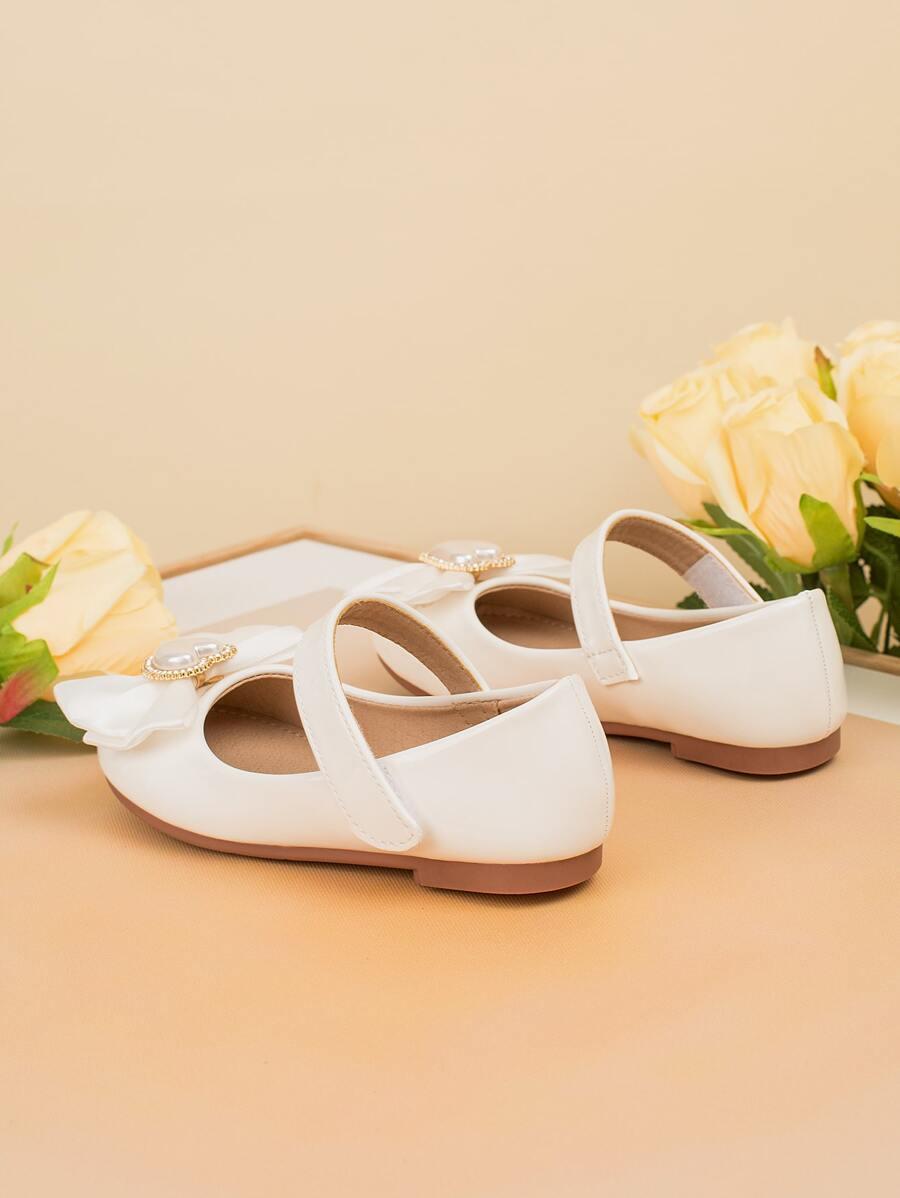 SHEIN BIAŁE LAKIEROWANE BALERINY S06__36