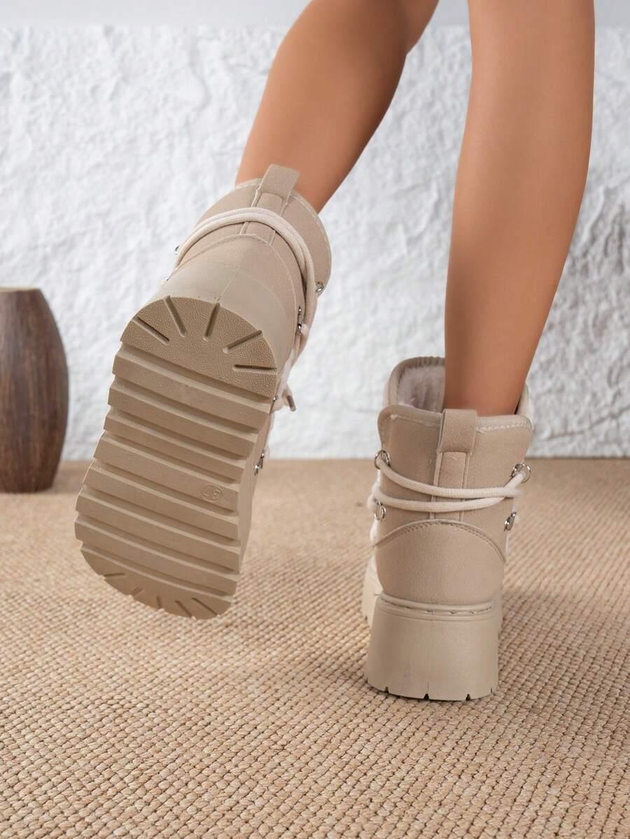 SHEIN BEŻOWE ŚNIEGOWCE FUTERKO W01__38