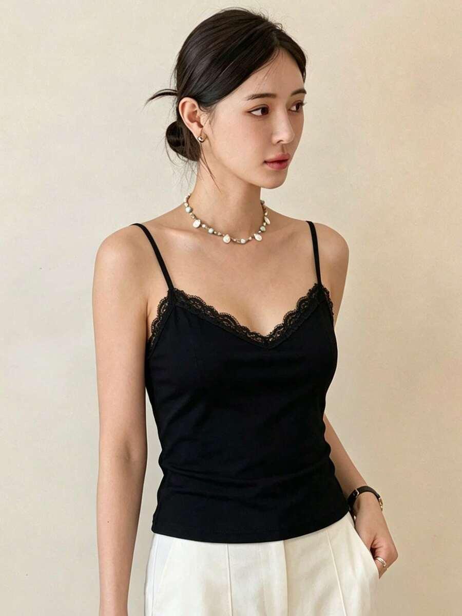 DAZY CZARNY TOP KORONKA S09__L