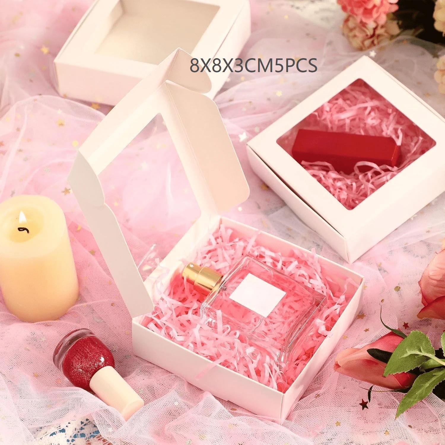 SHEIN BIAŁE PUDEŁKO PREZENTOWE S07__9X9X4