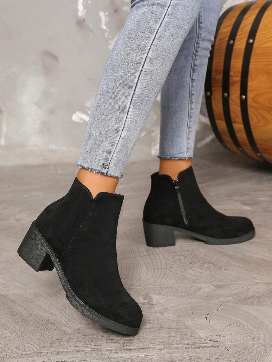 SHEIN CZARNE BOTKI ZAMEK W01__39