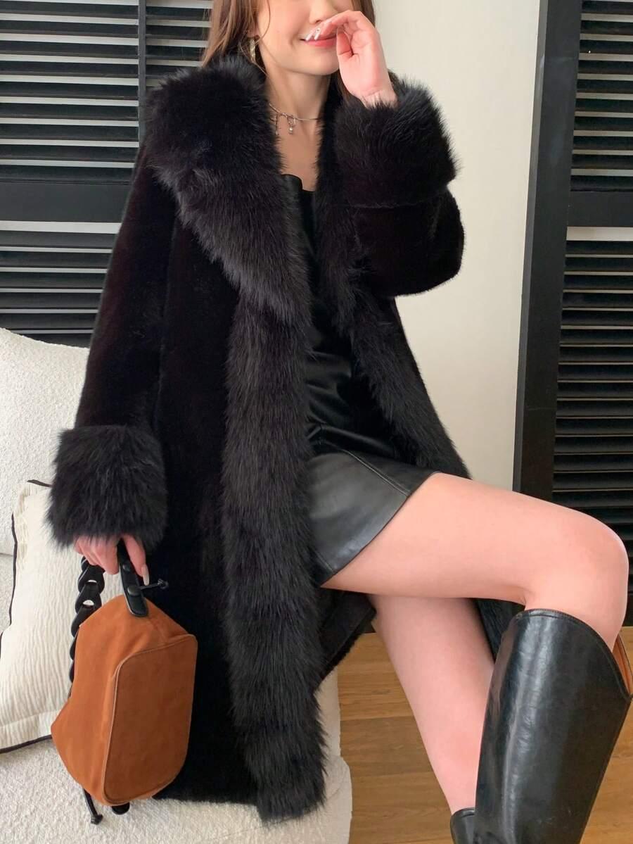 SHEIN CZARNE SZTUCZNE FUTRO W01__XS