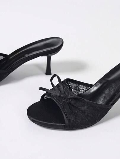SHEIN CZARNE KLAPKI KORONKA S06__37,5