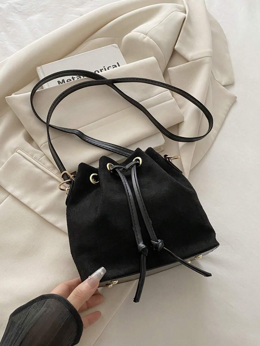 SHEIN CZARNA TOREBKA IMITACJA ZAMSZU S07