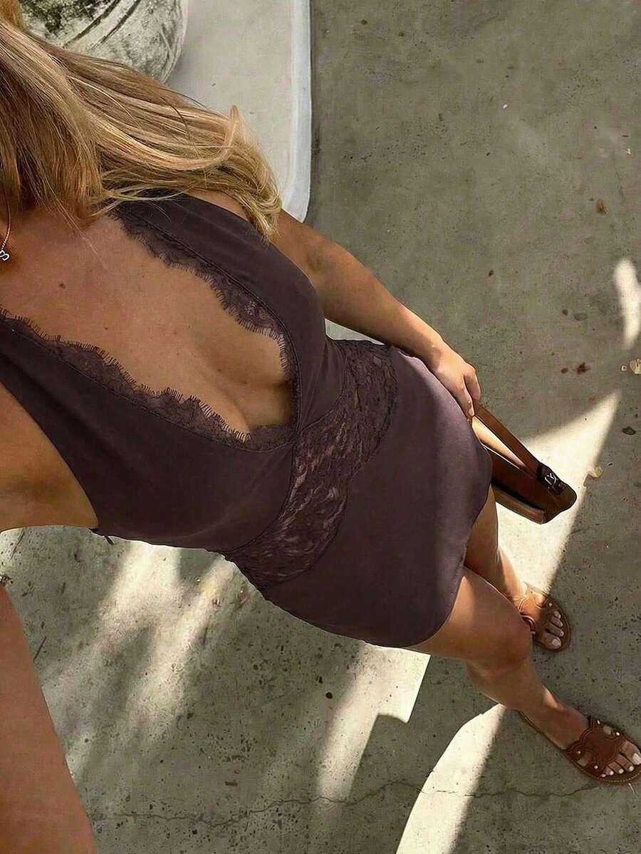 SHEIN BRĄZOWA SUKIENKA MINI KORONKA S06__XS