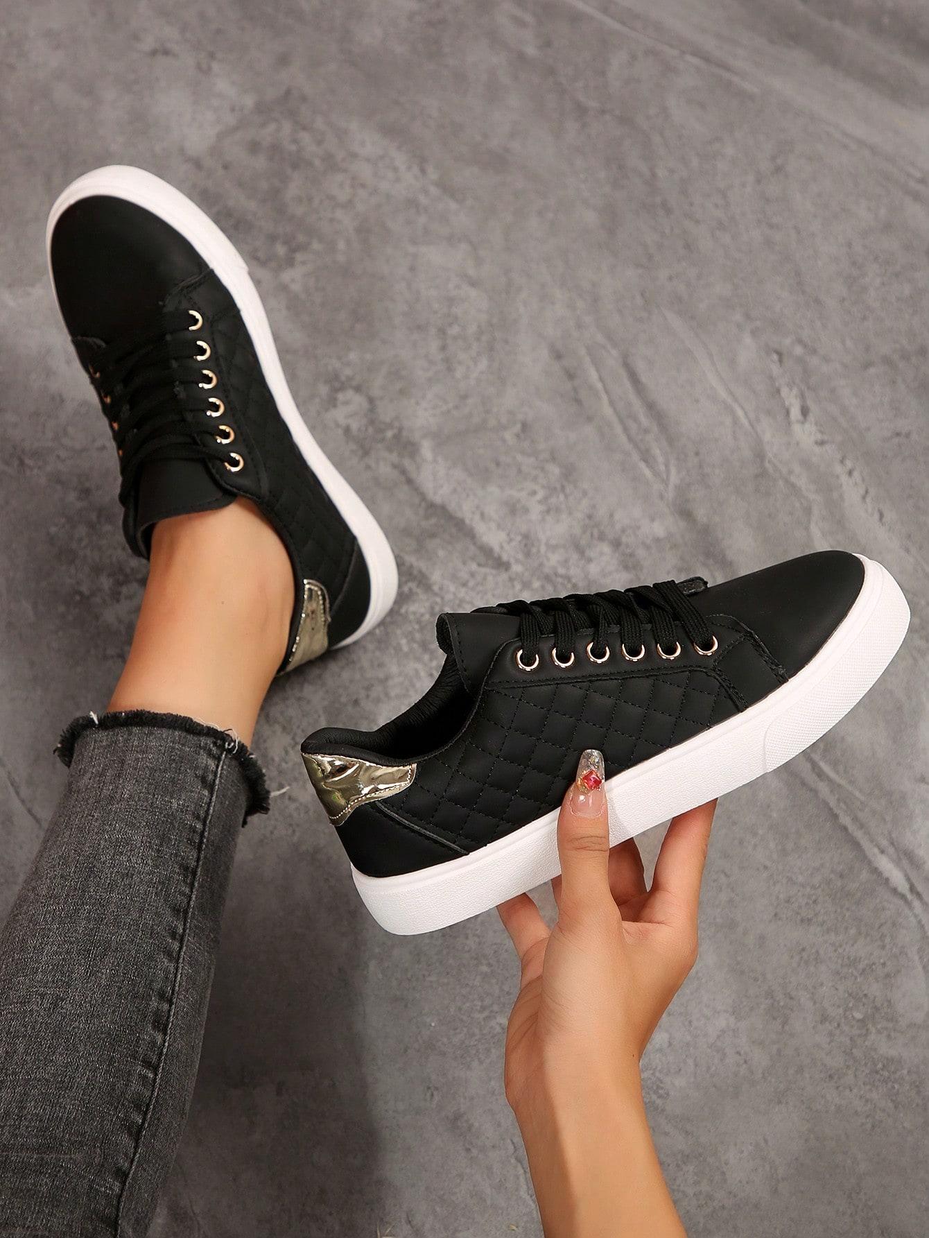 SHEIN CZARNE PIKOWANE TRAMPKI S06__38