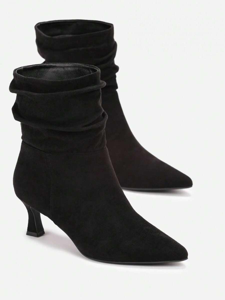 SHEIN CZARNE BOTKI OBCAS W01__40