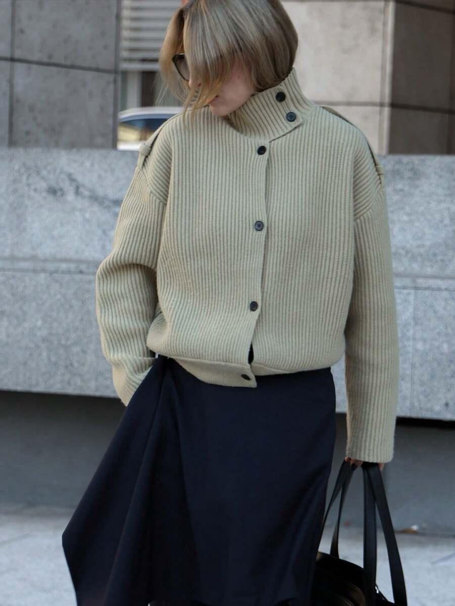 SHEIN BEŻOWY SWETER GUZIKI S06__M