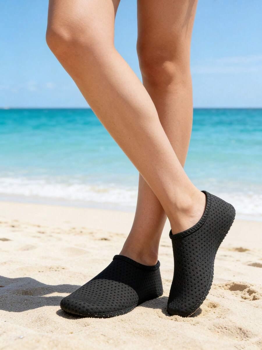 SHEIN CZARNE BUTY DO PŁYWANIA S07__40/41
