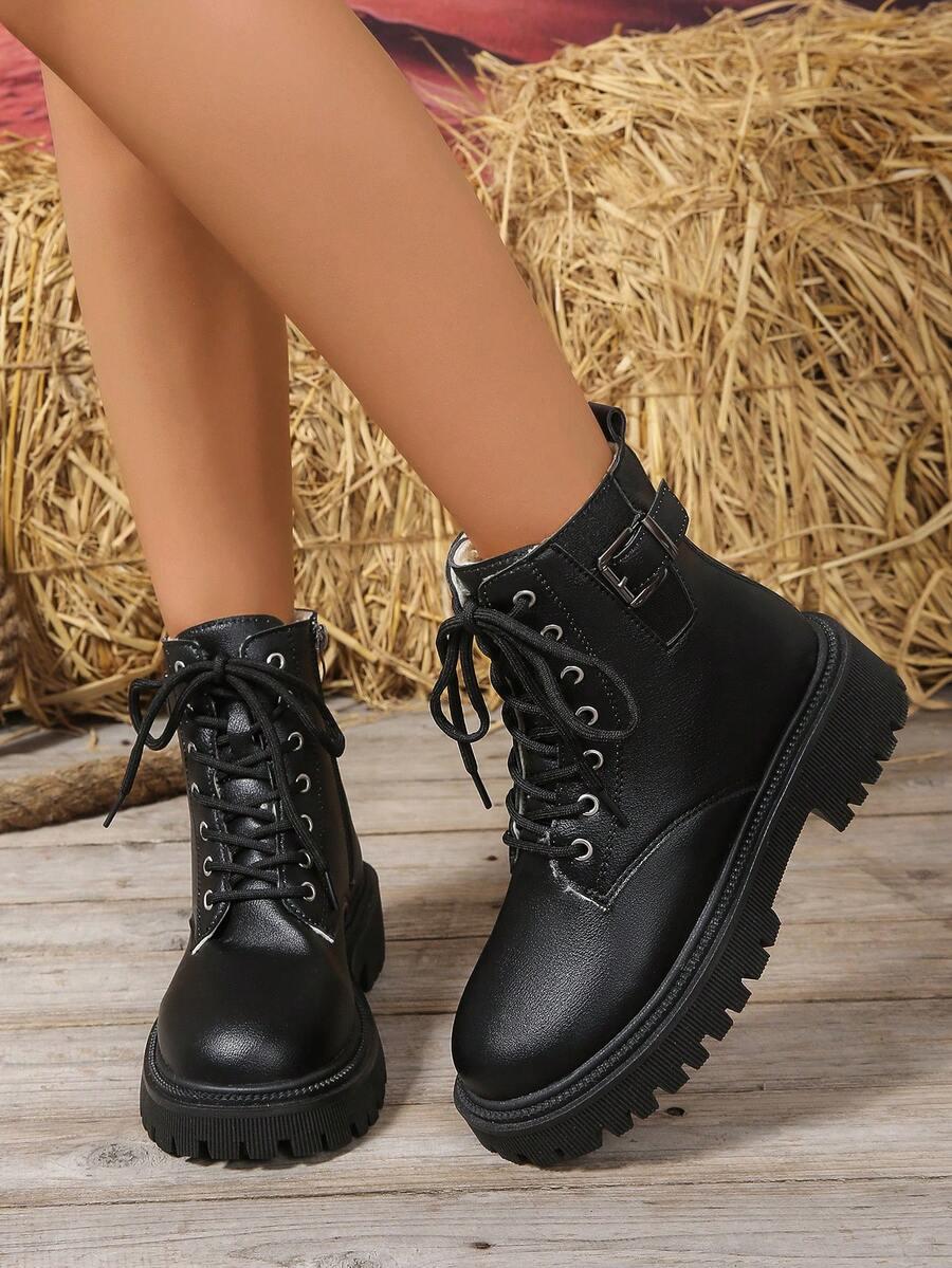 SHEIN CZARNE SZNUROWANE BOTKI W01__39