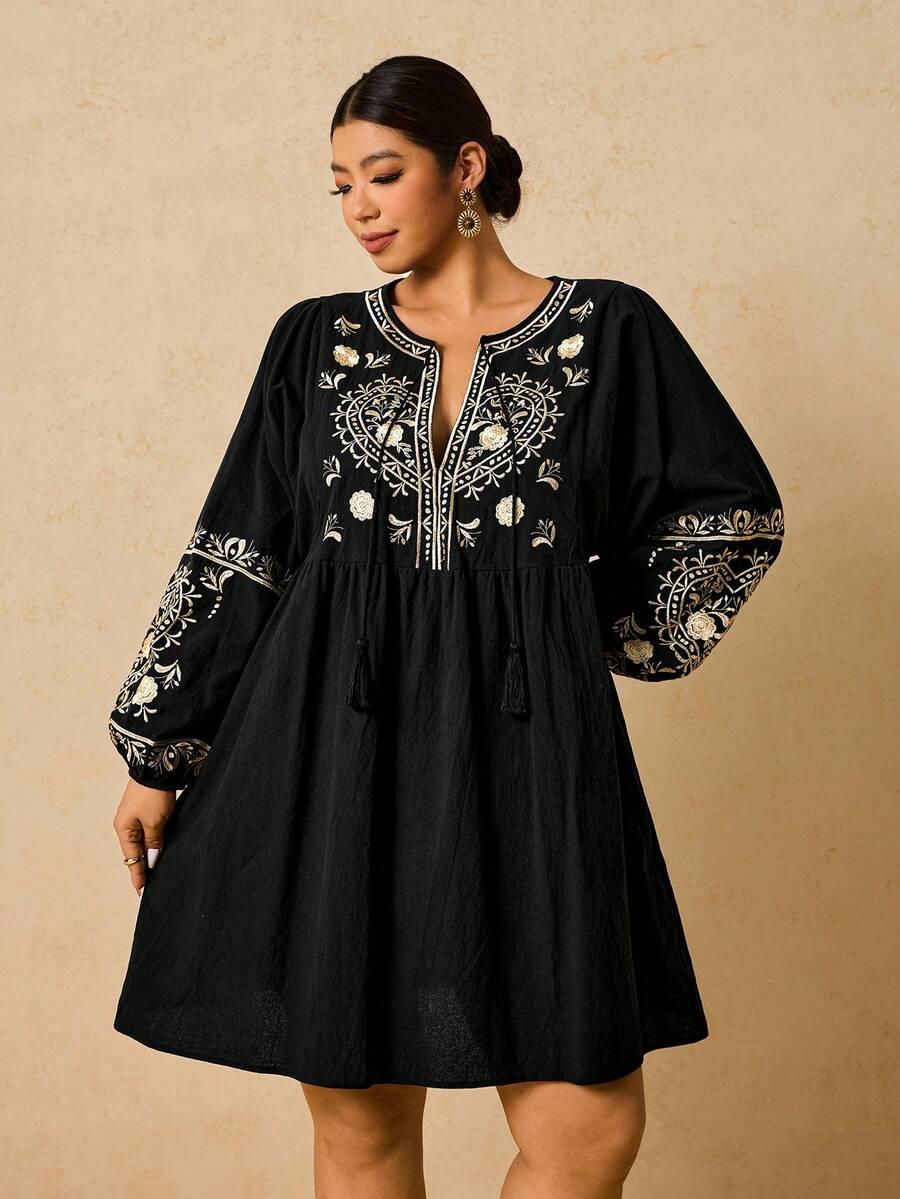 SHEIN CZARNA SUKIENKA HAFT S06__46