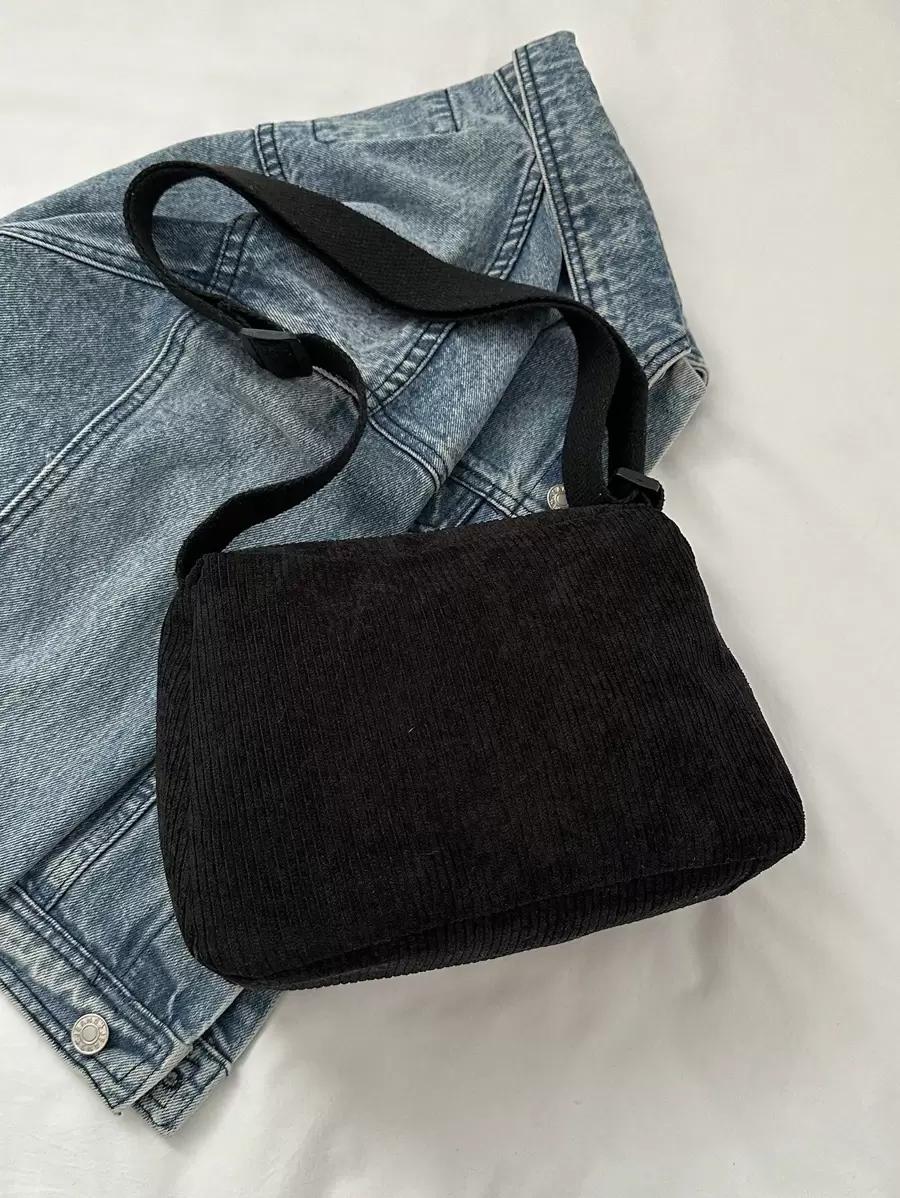 SHEIN CZARNA TOREBKA NA RAMIĘ S07__24X17CM
