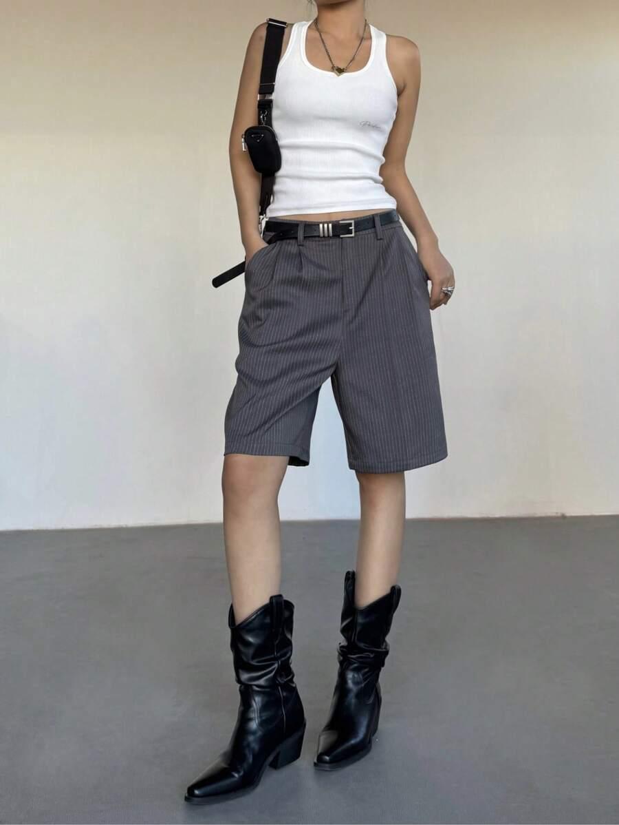SHEIN SZARE SPODENKI WZÓR PASKI S06__M