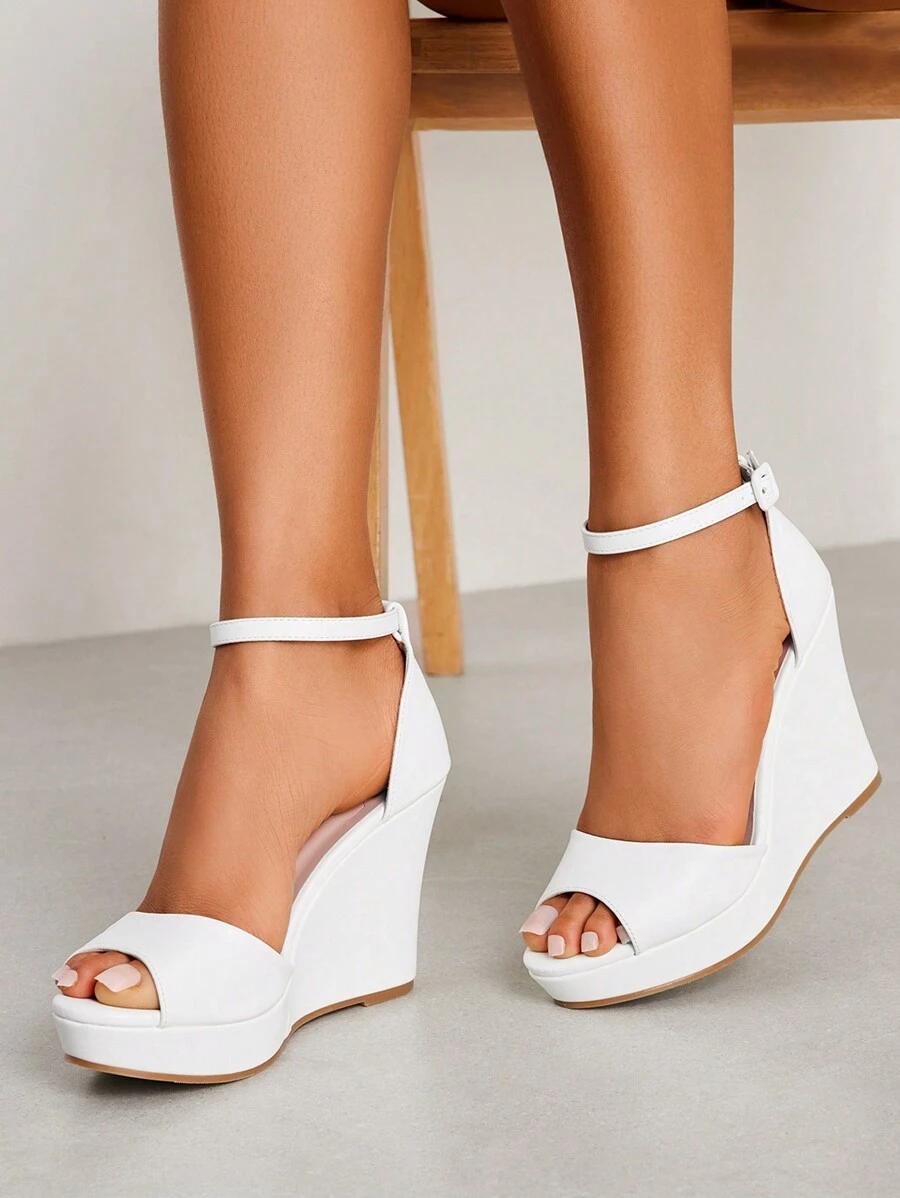 SHEIN BIAŁE SANDAŁY NA KOTURNIE S06__36