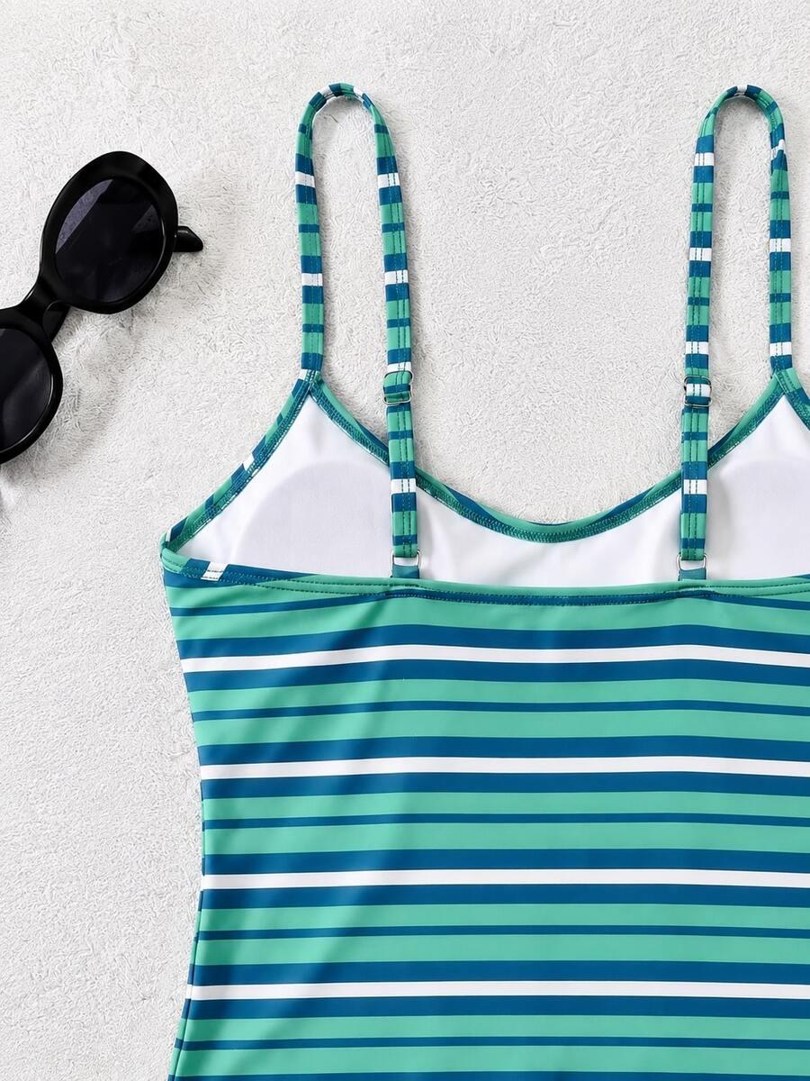 SHEIN DWUCZĘŚCIOWY STRÓJ KĄPIELOWY TOP FIGI PK01__M