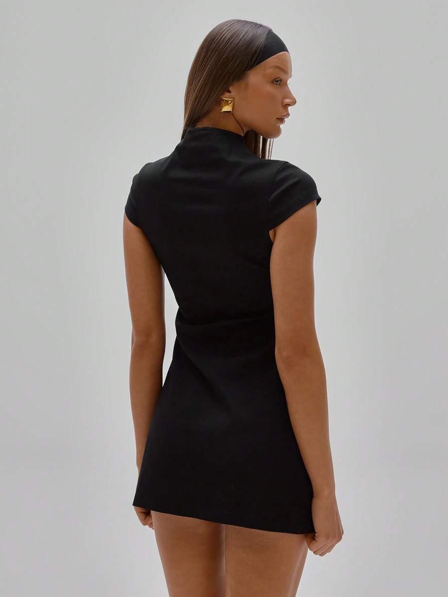 MUSERA CZARNA MINI SUKIENKA GUZIKI S06__M