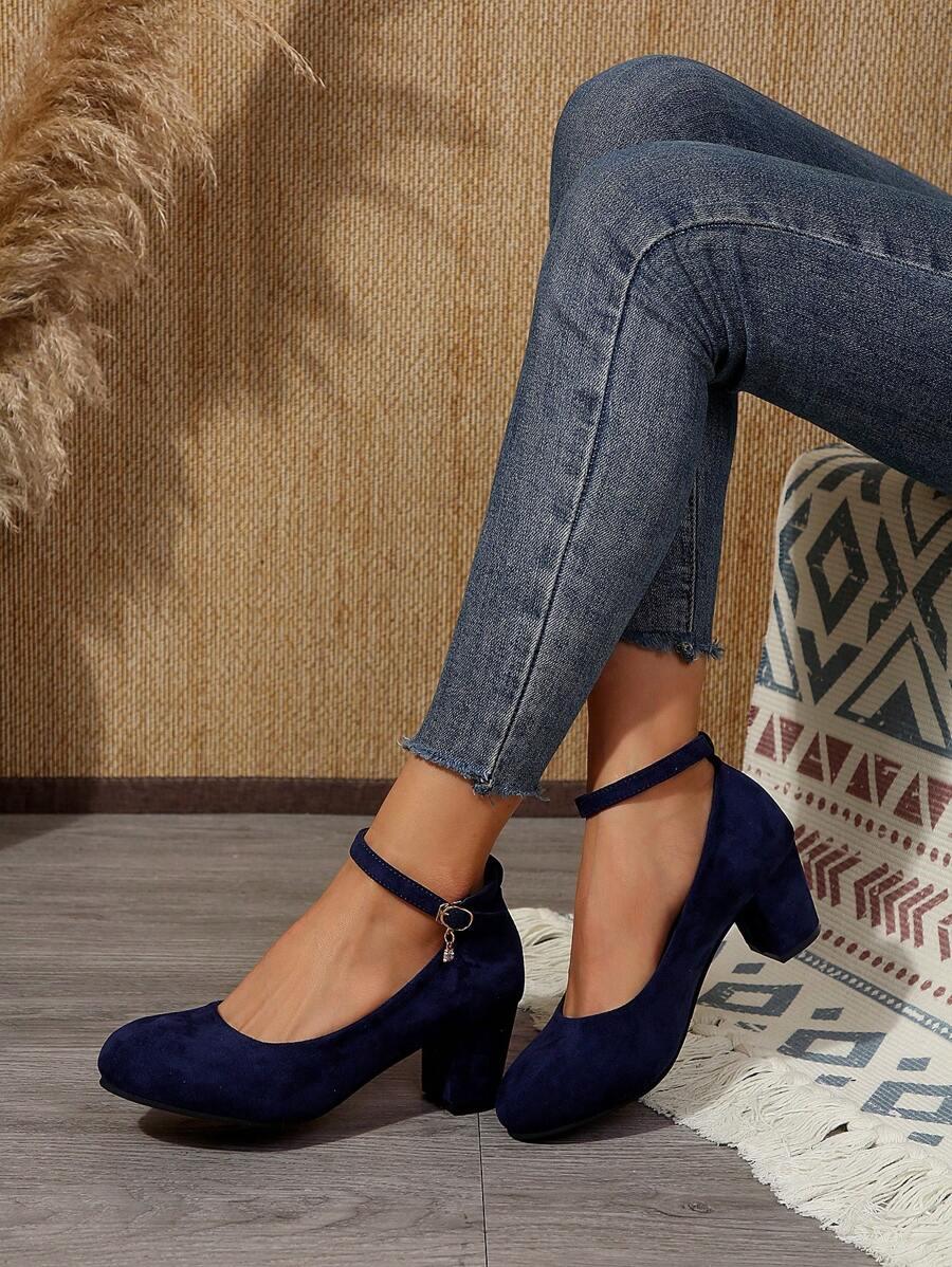 SHEIN GRANATOWE CZÓŁENKA NA OBCASIE S06__37,5