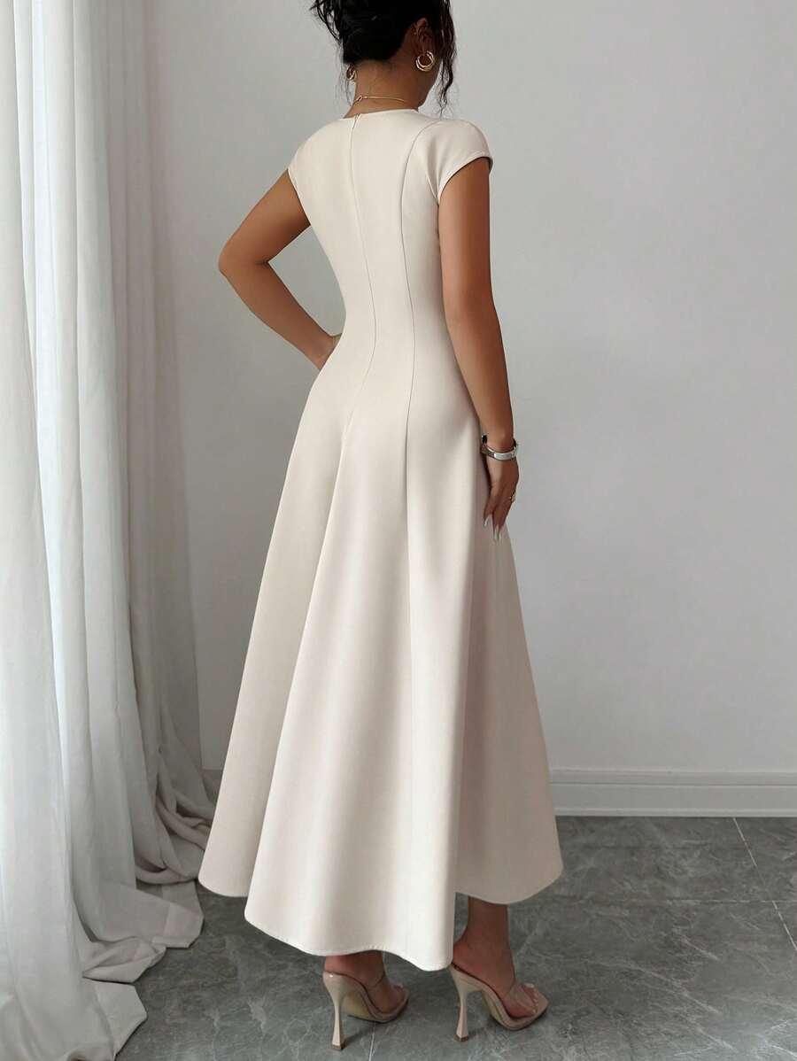 SHEIN SUKIENKA KRÓTKI RĘKAW PK01__S