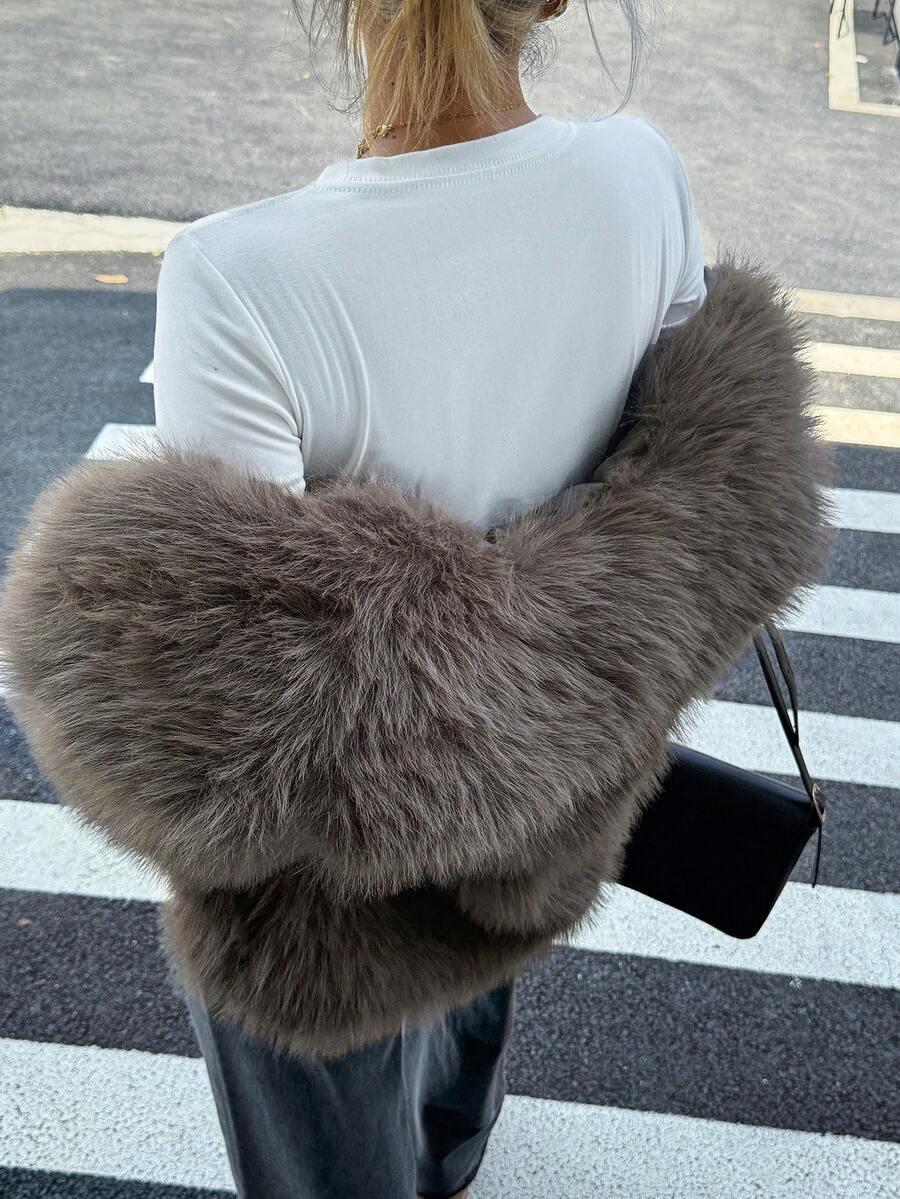 SHEIN BRĄZOWE SZTUCZNE FUTRO W01__L