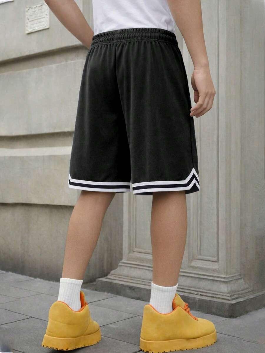 SHEIN CZARNE KRÓTKIE SPODENKI S09__146-152CM