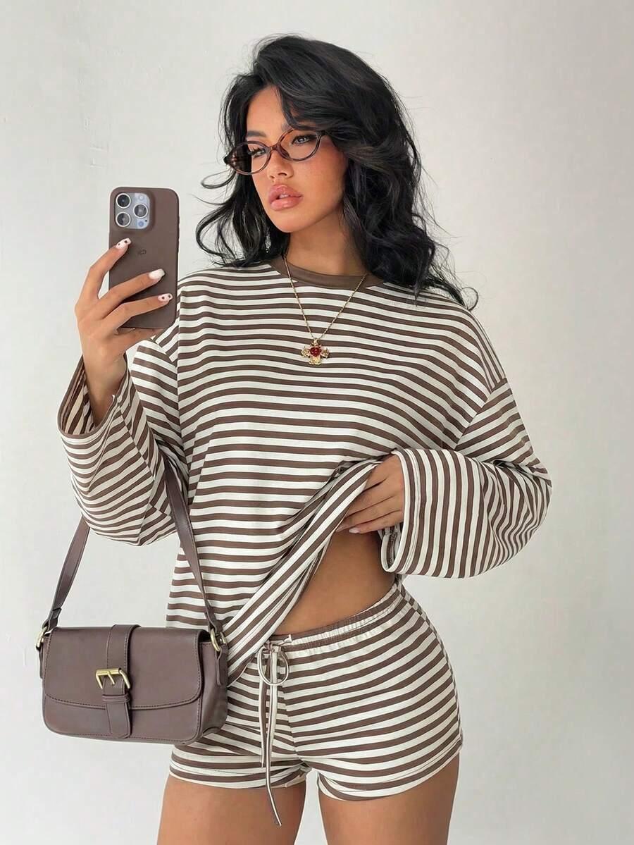 SHEIN KRÓTKIE SPODENKI PASKI S06__S