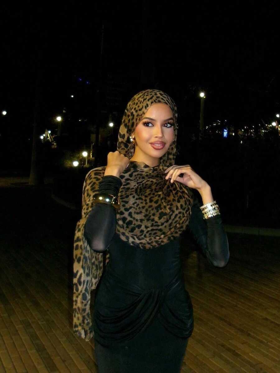 SHEIN CHUSTA ANIMAL PRINT S07