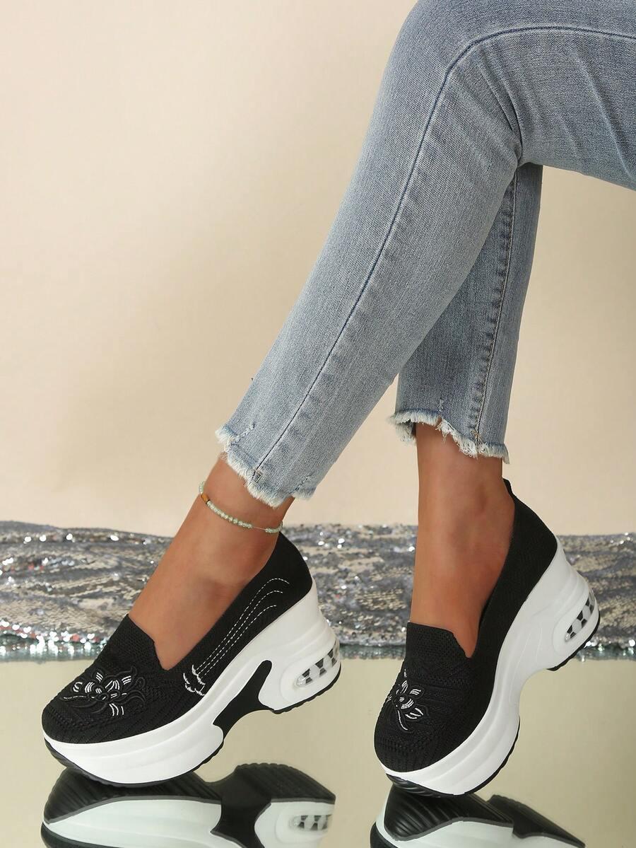 SHEIN CZARNE CZÓŁENKA KOTURN S06__38