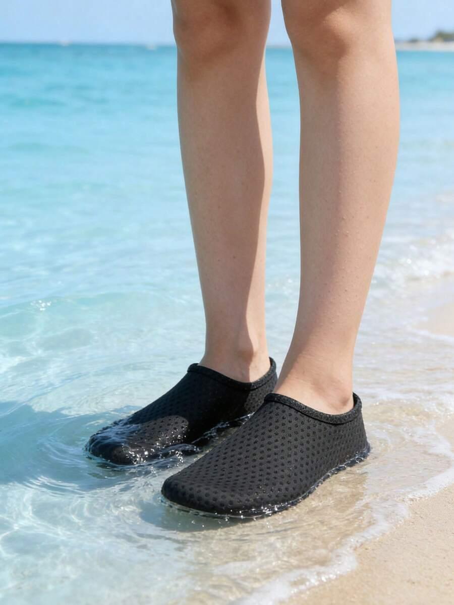 SHEIN CZARNE BUTY DO PŁYWANIA S07__40/41