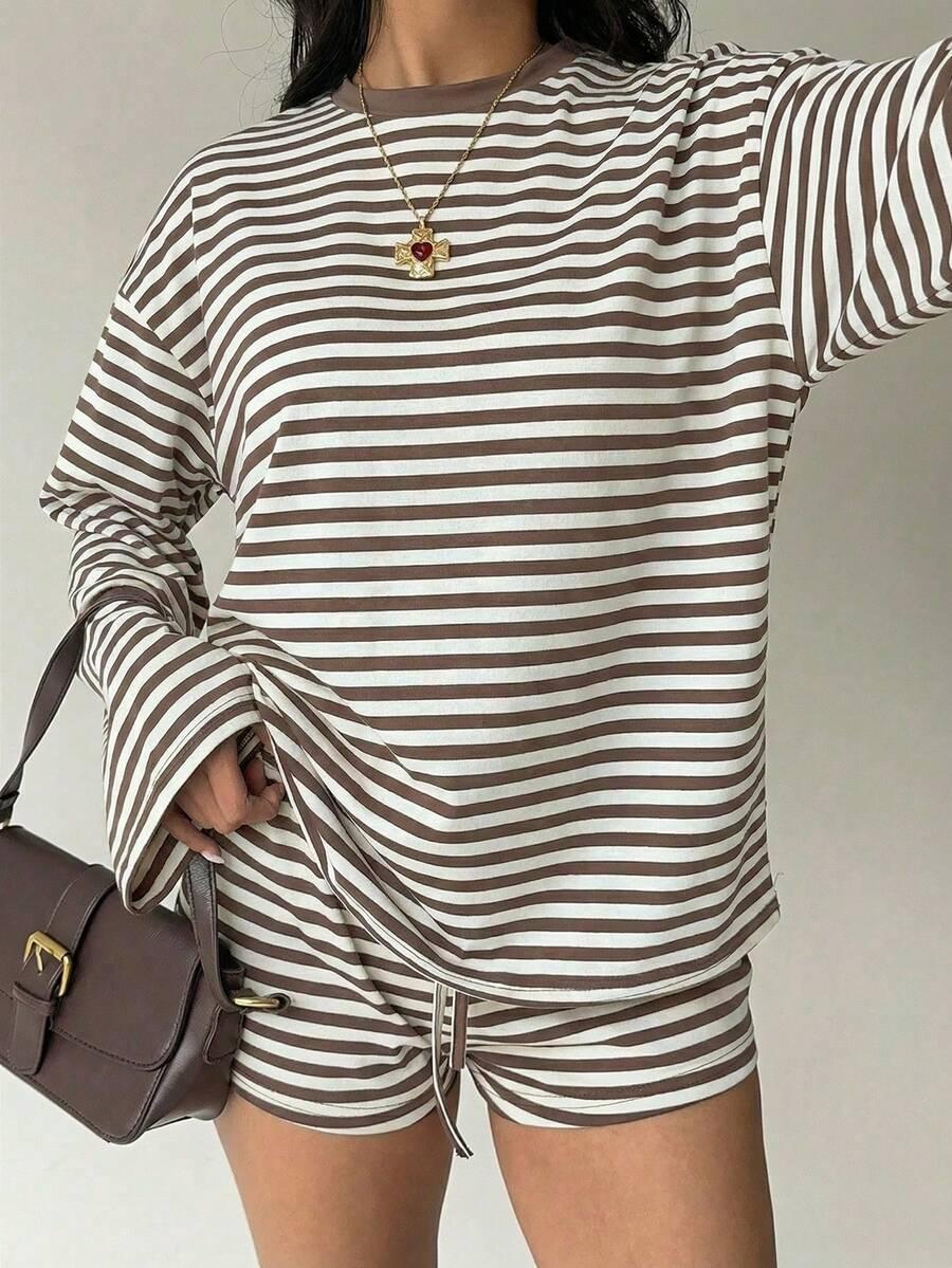 SHEIN KRÓTKIE SPODENKI PASKI S06__S