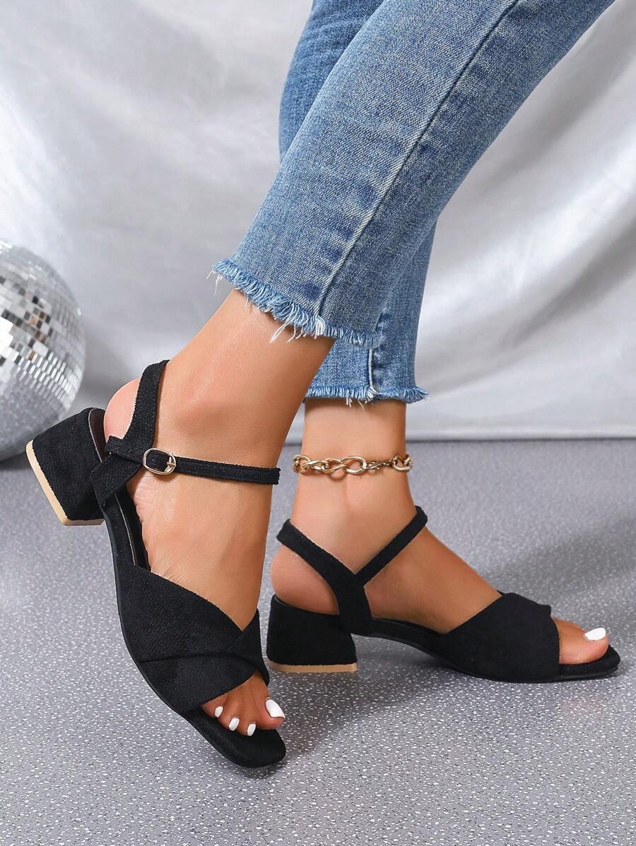 SHEIN CZARNE SANDAŁY NA OBCASIE S06__36,5