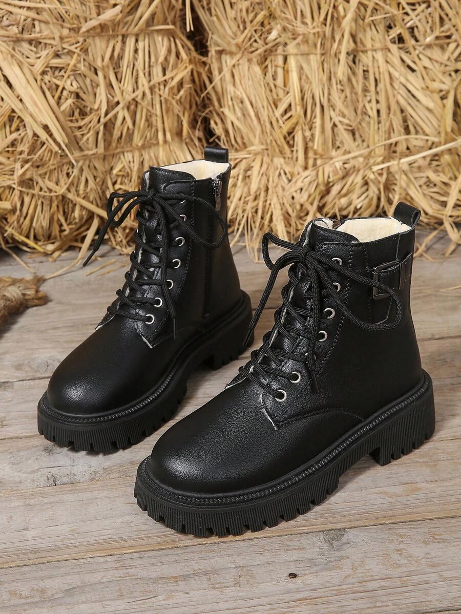 SHEIN CZARNE SZNUROWANE BOTKI W01__39